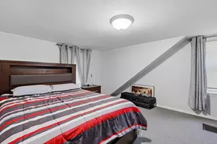 94 Barnes Ave, New Haven, CT 06511 - Photo 17