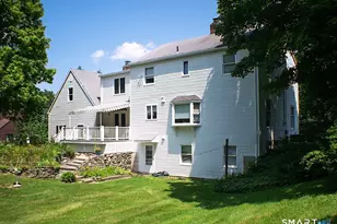 323 Watertown Rd, Middlebury, CT 06762 - Photo 3