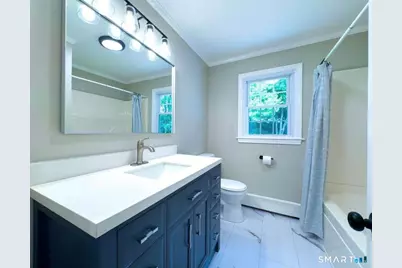 32 Kaynor Drive, Waterbury, CT 06708 - Photo 5