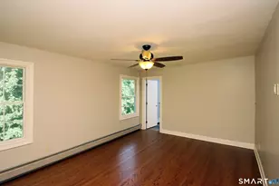 325 Manley Heights Rd, Orange, CT 06477 - Photo 13