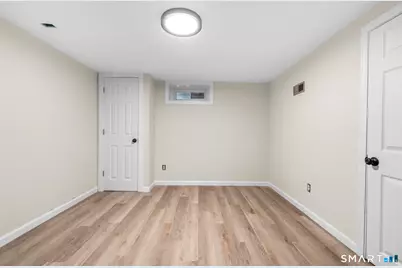 251 North Hoadley Street, Naugatuck, CT 06770 - Photo 19