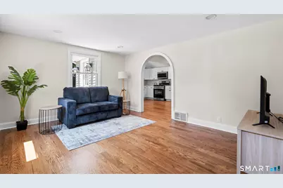 251 North Hoadley Street, Naugatuck, CT 06770 - Photo 3