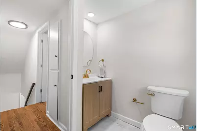 251 North Hoadley Street, Naugatuck, CT 06770 - Photo 15