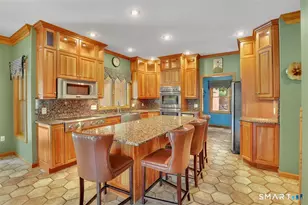 101 Claudia Dr, Southington, CT 06489 - Photo 5