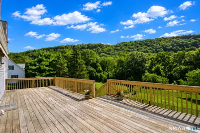 31 Cliffside Drive, Wallingford, CT 06492 - Photo 7