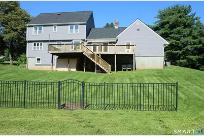 31 Cliffside Drive, Wallingford, CT 06492 - Photo 5