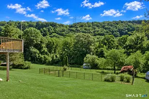 31 Cliffside Dr, Wallingford, CT 06492 - Photo 5