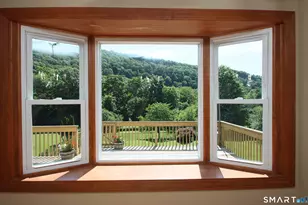31 Cliffside Dr, Wallingford, CT 06492 - Photo 11