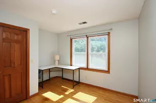 31 Cliffside Dr, Wallingford, CT 06492 - Photo 33
