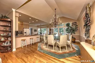 99 Jasmine Cir, Milford, CT 06461 - Photo 9