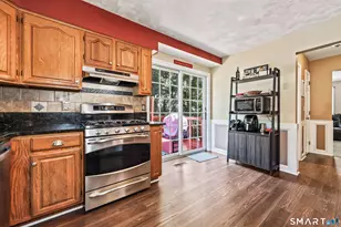 76 Alma St, Naugatuck, CT 06770 - Photo 11