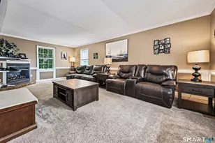 76 Alma St, Naugatuck, CT 06770 - Photo 5