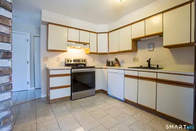 15 Thistle Way #D, East Windsor, CT 06016 - Photo 9