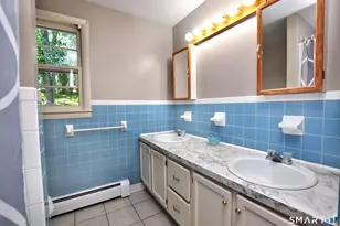 317 Perkins St, Bristol, CT 06010 - Photo 25