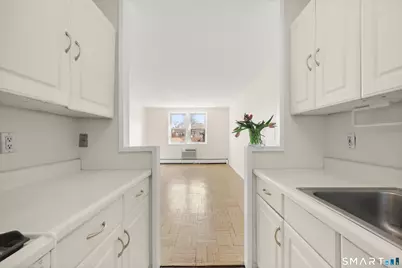 140 Grove Street #4G, Stamford, CT 06901 - Photo 7