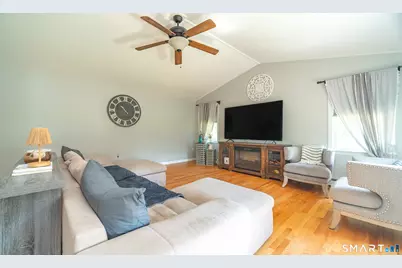 17 Coles Road, Middletown, CT 06457 - Photo 13