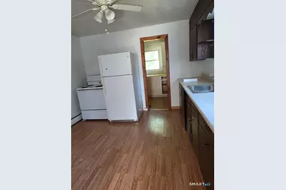 12 Woodlawn Avenue, Waterford, CT 06385 - Photo 17
