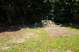 12 Woodlawn Ave, Waterford, CT 06385 - Photo 9
