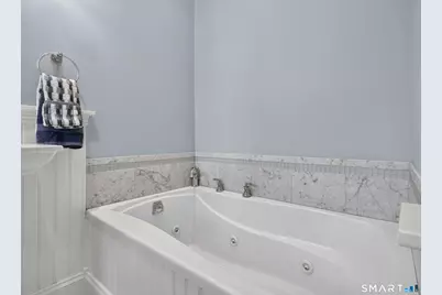 415 Pequot Avenue, New London, CT 06320 - Photo 25