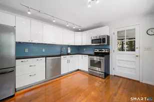 31 Raven Wood Rd, North Stonington, CT 06359 - Photo 11
