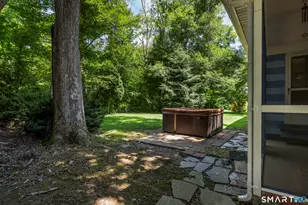 31 Raven Wood Rd, North Stonington, CT 06359 - Photo 13