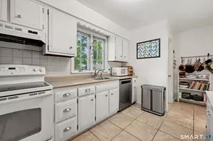 63 Oak St, New Canaan, CT 06840 - Photo 7