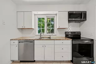 63 Oak St, New Canaan, CT 06840 - Photo 19
