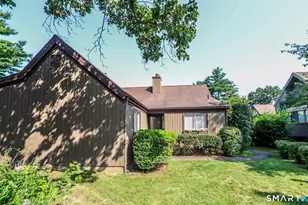 632a Old Knife Ln, Stratford, CT 06614 - Photo 3