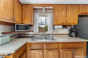 458 Norwich Rd, Plainfield, CT 06374 - Photo 5