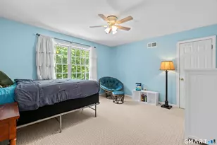10 Harbourside Dr, Suffield, CT 06078 - Photo 25