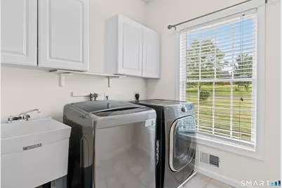 10 Harbourside Drive, Suffield, CT 06078 - Photo 13