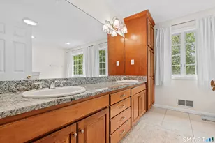 10 Harbourside Dr, Suffield, CT 06078 - Photo 21