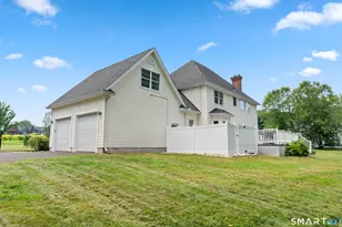 10 Harbourside Dr, Suffield, CT 06078 - Photo 29