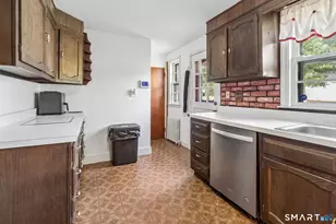 35 Sherman Terrace, North Haven, CT 06473 - Photo 15