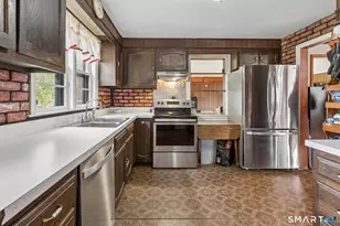 35 Sherman Terrace, North Haven, CT 06473 - Photo 13