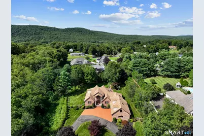7 Regency Drive, North Haven, CT 06473 - Photo 29