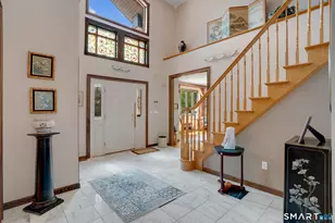 7 Regency Dr, North Haven, CT 06473 - Photo 3