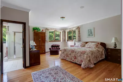 7 Regency Drive, North Haven, CT 06473 - Photo 17