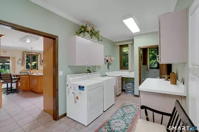7 Regency Drive, North Haven, CT 06473 - Photo 15