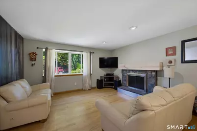 10 Glenwood Terrace, Cromwell, CT 06416 - Photo 13