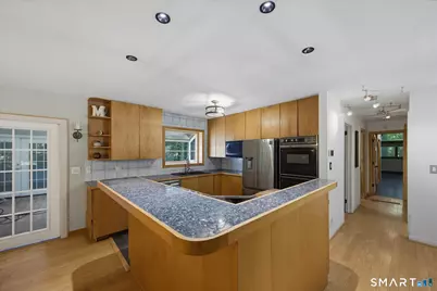 10 Glenwood Terrace, Cromwell, CT 06416 - Photo 7