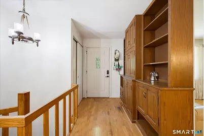 10 Glenwood Terrace, Cromwell, CT 06416 - Photo 3
