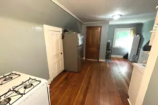 24 Cottage St, Derby, CT 06418 - Photo 7