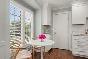 7 Bank St, New Canaan, CT 06840 - Photo 11