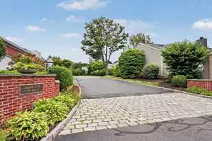 7 Bank St, New Canaan, CT 06840 - Photo 25