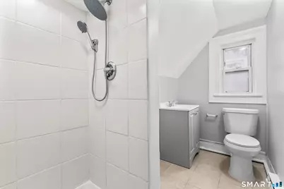 48-50 Park Terrace #3, Bridgeport, CT 06604 - Photo 17