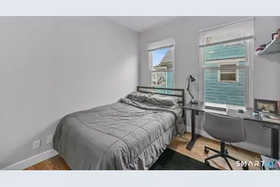 115 Harborview Avenue #2nd, Bridgeport, CT 06605 - Photo 9