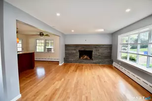 44 Endeavor St, Trumbull, CT 06611 - Photo 9