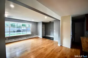 44 Endeavor St, Trumbull, CT 06611 - Photo 11