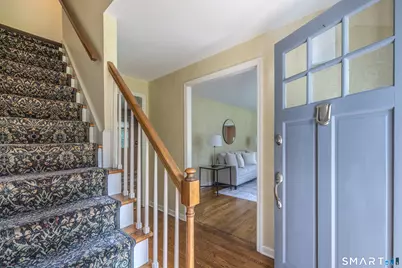 5 Grand Place, Newtown, CT 06470 - Photo 3